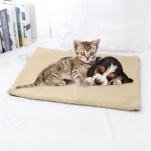 Self-Warming Pet Mat - Non-Electric, Heat Reflective Pet Bed for Cold Weather, Non-Slip and Machine Washable, 23.6" x 17.7" - Ideal for Puppies, Elder Pets, and Injured Pets